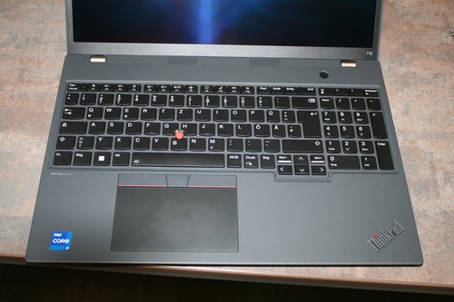 Thinkpad t16 i7 1355u - thinkpad,