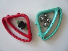 Kleinkindspielzeug 2 Musikinstrumente Hand Percussion Schellen Glocken Shaker