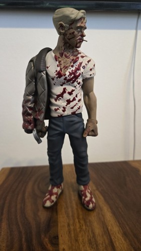 Drive resin art toy - drive,