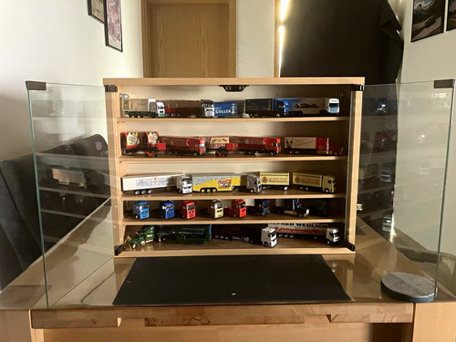 Holzvitrine schaukasten mit - 2, holzvitrine/