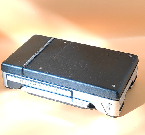 Mamiya polaroid film back - polaroid,