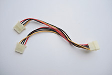 Y-STROMKABEL - 4-PIN auf 2mal 4 PIN . Molex - Y-Kabel - Splitter
