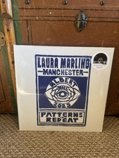 IN HAND Laura Marling Live at