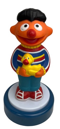 Ernie mit ente nachtlicht - ente,