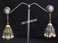 Opal Edelstein Pflastern