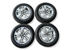 Toyota Yaris XP210 2025 R15