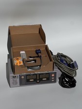 Covidien Nellcor N-560 Oximax Pulsoxymeter - mit Fingersensor