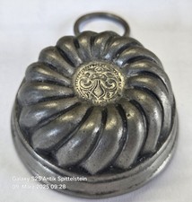 Antiker Gugelhupf Backform Zinn für die besondere Puppenstube