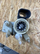 Mahlwerk Delonghi aus Prima Donna ESAM 6600 ausgebaut