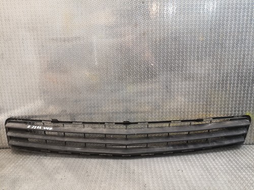 Mercedes w204 grill - mercedes,