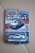 Greenlight 2009 Dodge Charger 1:64 New York City Police Department NYPD