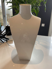 Schmuckbüste Schmuckständer Display Kette  Kette Hochglanz Weiß NEU