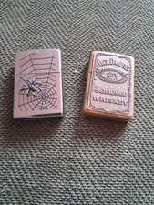 Zwei Zippo Feuerzeuge Auch