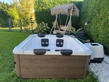 Whirlpool MSpa Oslo Amber 6 Personen mit fester Außenwand 160x160x65cm