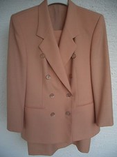 Kostüm DELMOD Blazer Rock Gr. 19 Rosa Apricot Lachsfarben Zweiteiler 2tlg Anzug