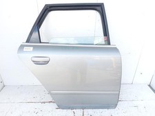 8E0833052 tür hinten rechts