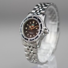 TAG HEUER Damenuhr Professional 200m WD1410-G-20 28mm Diver neue Batterie