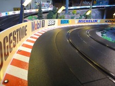 Slotcar LEITPLANKEN BANDE 6cm