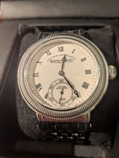 Clasishe Herrenuhrarke