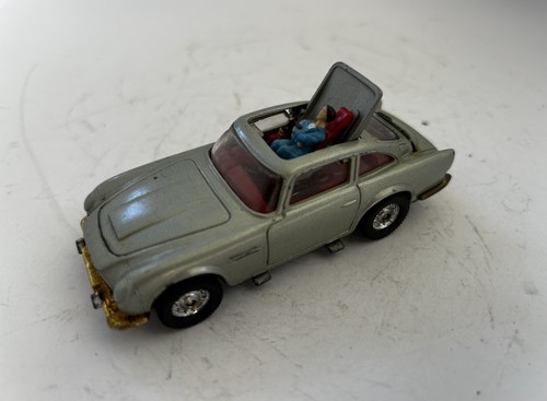 Corgi toys 271 aston - toys, no