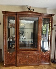 Italienische Möbel - Hochglanz Design