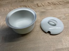 Thomas TREND weiss Zucker-Dose mit Deckel Marmelade rund Rillen-Muster