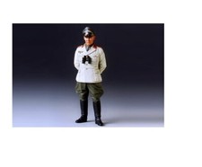 Tamiya 36305 - 1/16 Figur/Bausatz Feldmarschall Rommel - Neu