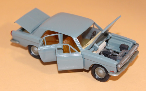 Wolga gaz limousine - 24, grau