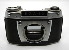 VEB Pentacon Exa 1a 35 mm SLR