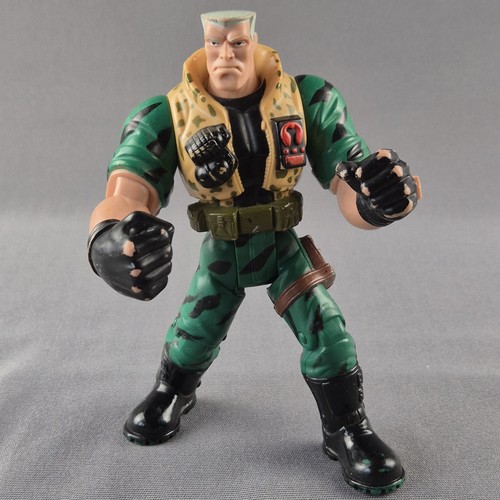 Small soldiers chip - small,