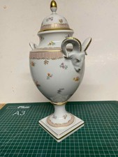 Kaiser Porzellan Deckelvase im