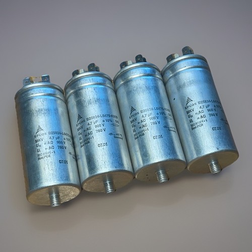 Stück 7uf 900v - 4,