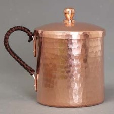Gehämmerte Kupfertasse