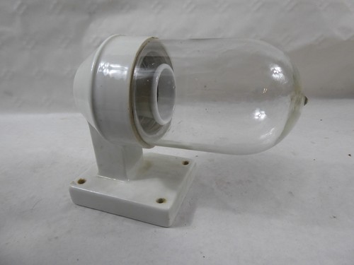Alte schöne glaskolbenlampe - alte,