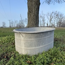 Alte kleine Zinkwanne ovale