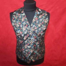 Creation Atelier women's Vest