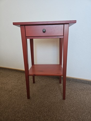 Nachttisch oder - 1,