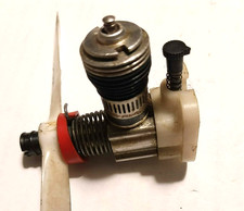 COX 0,8 cc Model Nitro Motor