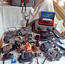 Konvolut von alten Fotoapparaten + Camcorder, Rollei, Canon, Vogtländer, Aka etc