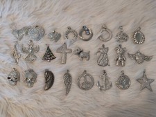 Schöne Anhänger für die