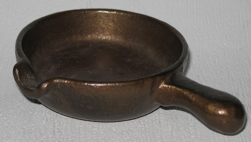 Massiver bronze aschenbecher - massiver, bronze-