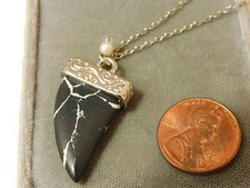 Kunst Tiger Zahn Design