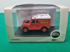 1:43 OXFORD Die-Cast Land