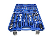 Steckschlüsselsatz im Koffer