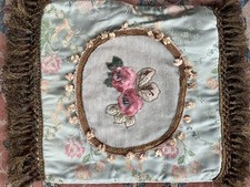 Samtkissen hellblau mit