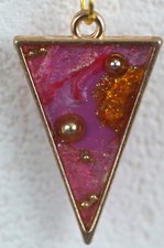 Modeschmuck, Halskette mit Epoxidharzanhänger