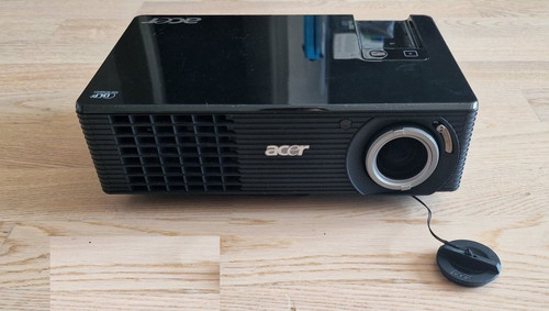 Acer x1260 dlp beamer - acer,