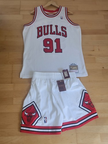 Mitchell ness dennis - &,