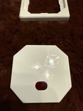 Merten Octocolor Kontroll-Abdeckung – polarweiß – mit rotem Sichtfenster