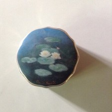 Goebel Artis Orbis Porzellan Deckeldose Claude Monet Effet du soir Seerosen 7 cm